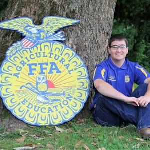 Meet your Posher, Tyler